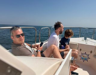 Rit op de speedboat om te gaan snorkelen in Oman