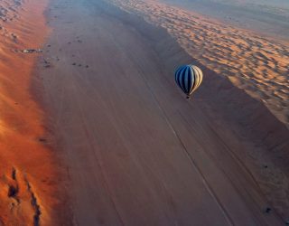 Vlieg over de woestijn in Oman