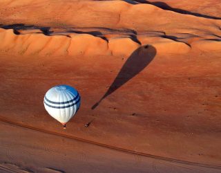 Ballonvaart in woestijn Oman